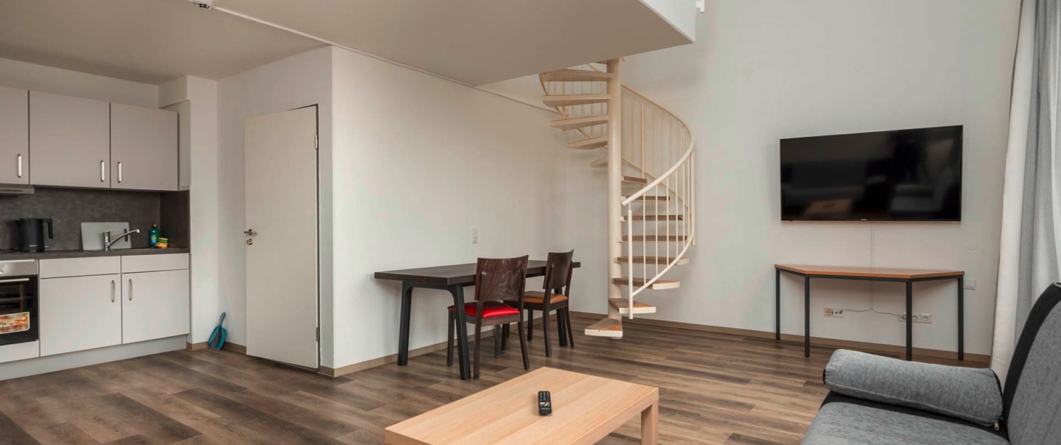 header hotel magnet 03